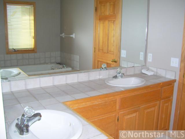 16680 Lakeview Court - photo 10